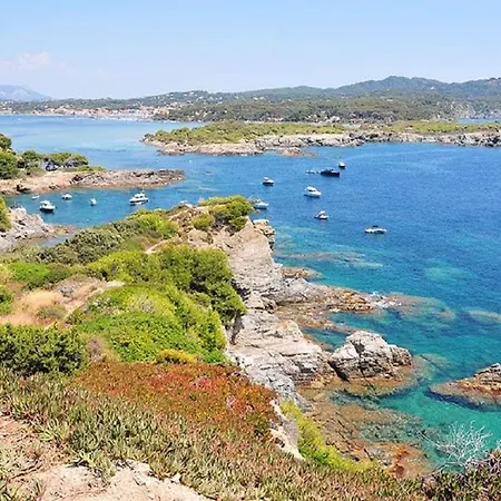 Vue 3 Mn A Pied De La Lumineux Et Moderne Apartment Bandol